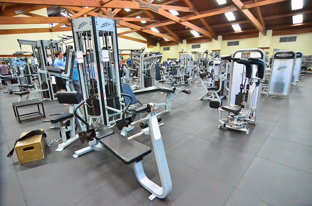 Co-ed weight equipment workout gym at Red's in Lafayette, LA.