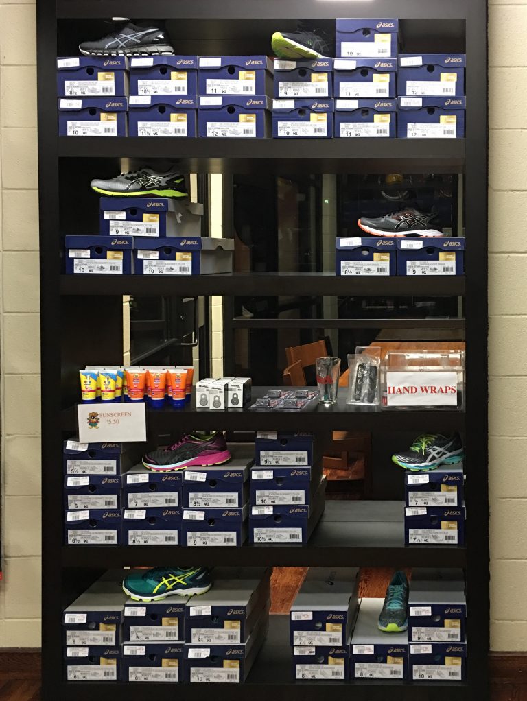 Shoes 25% off at Red's
